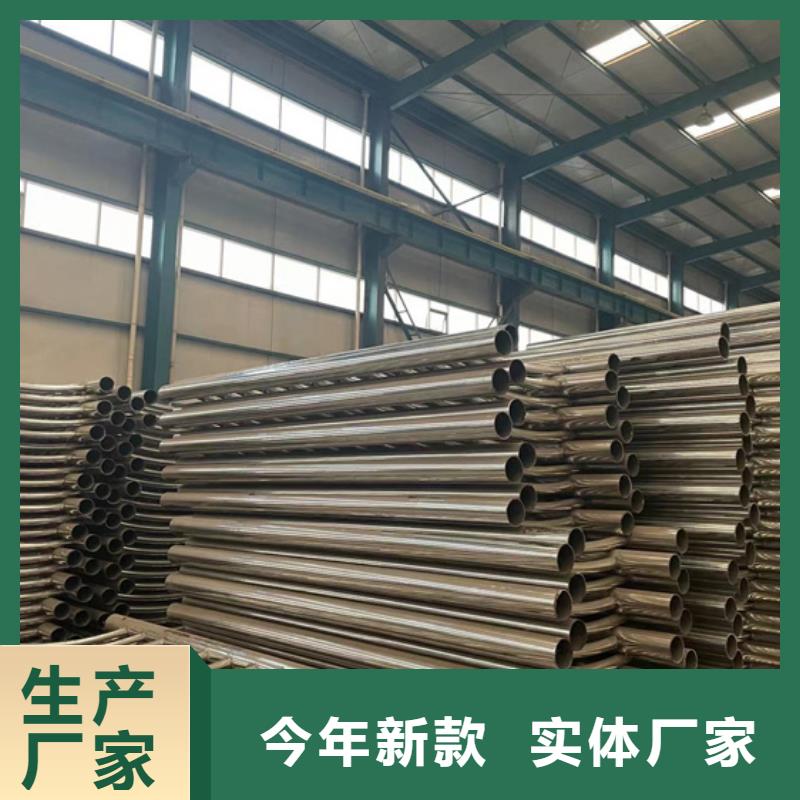 道路护栏敢与同行比质量