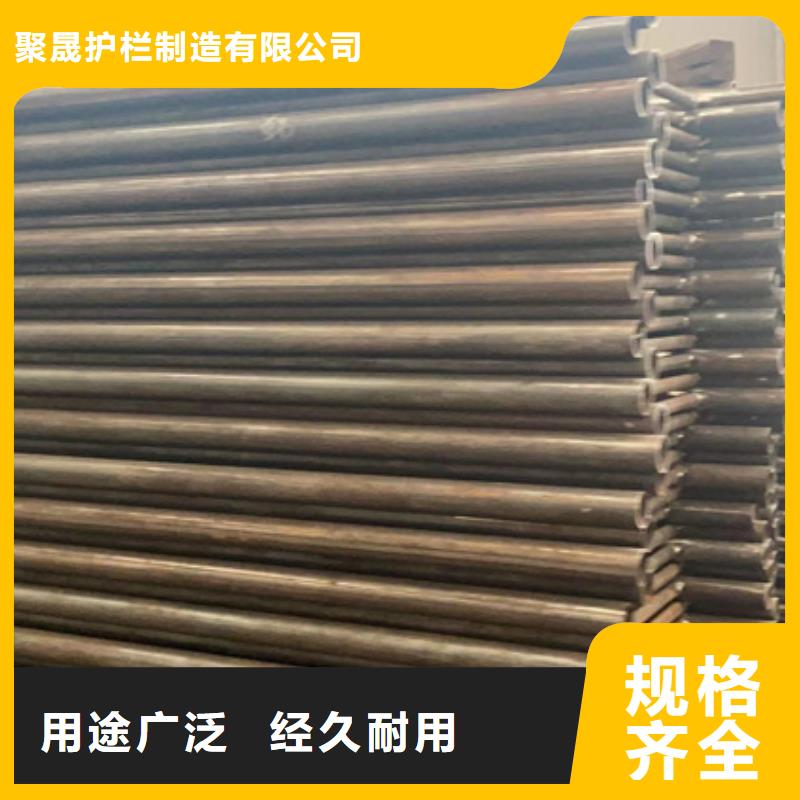 道路護(hù)欄品質(zhì)可靠