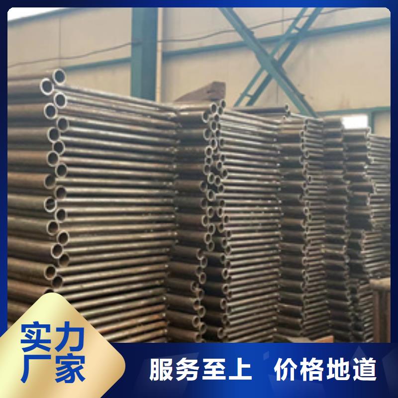 道路護(hù)欄-國(guó)道抗沖擊圍欄價(jià)格低