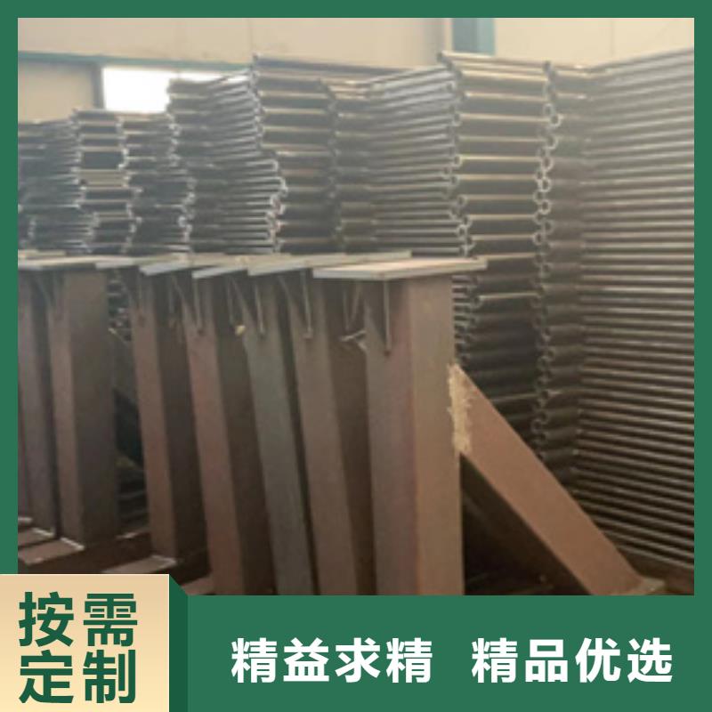 道路護(hù)欄不銹鋼復(fù)合管護(hù)欄專業(yè)的生產(chǎn)廠家