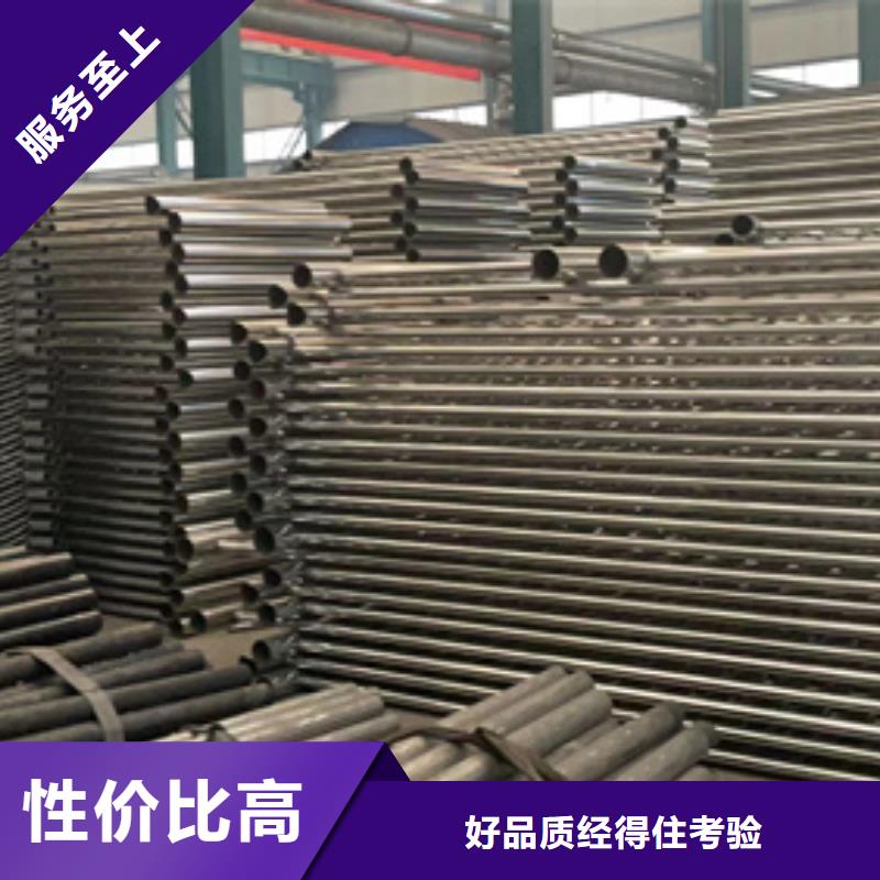 道路護(hù)欄-橋梁防撞護(hù)欄嚴(yán)格把控每一處細(xì)節(jié)