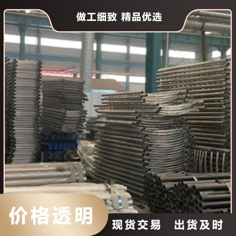 道路護(hù)欄LED防護(hù)欄桿今年新款