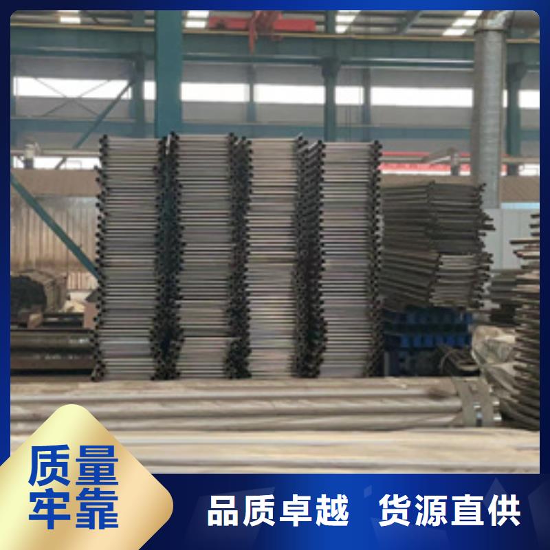 道路护栏-国道抗冲击围栏价格低