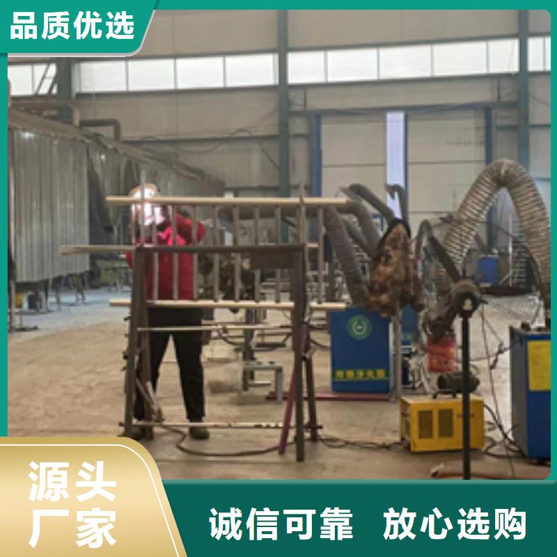 道路護(hù)欄 市政道路防護(hù)欄產(chǎn)品實(shí)拍