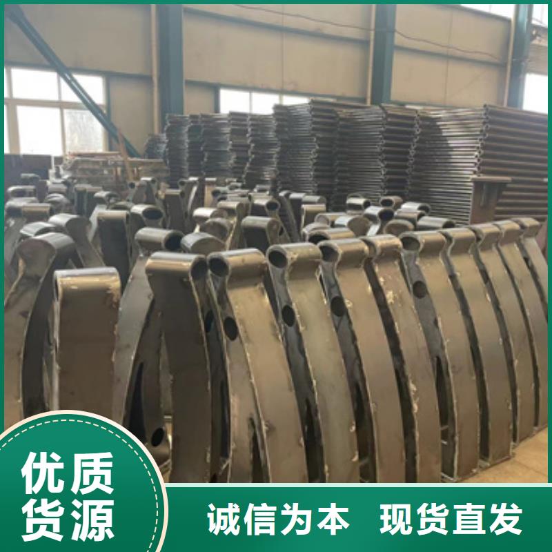 道路護(hù)欄LED防護(hù)欄桿工藝精細(xì)質(zhì)保長久
