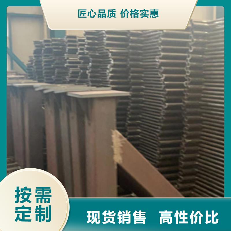 【道路护栏】灯光护栏厂质优价保