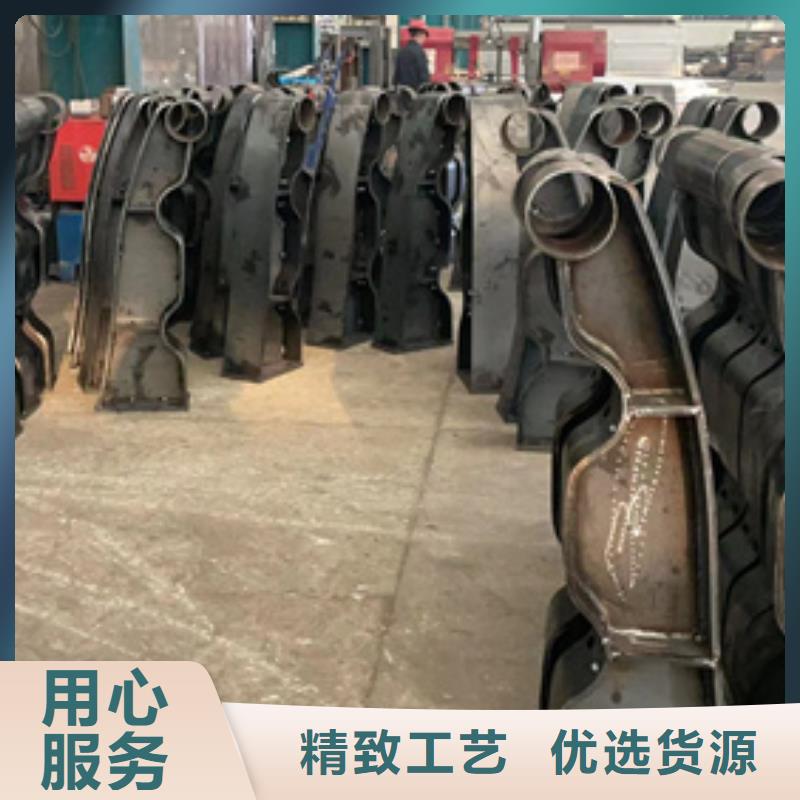 道路护栏每个细节都严格把关