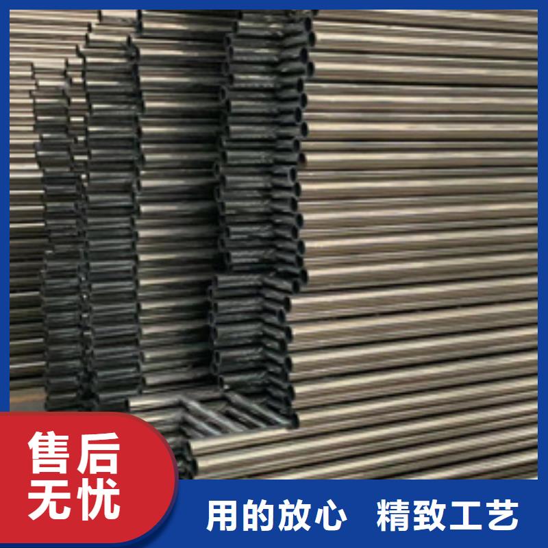 道路護(hù)欄精工打造