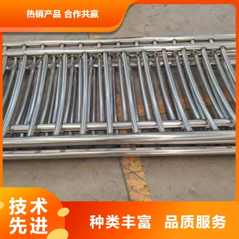 道路护栏_人车分流栏专业信赖厂家