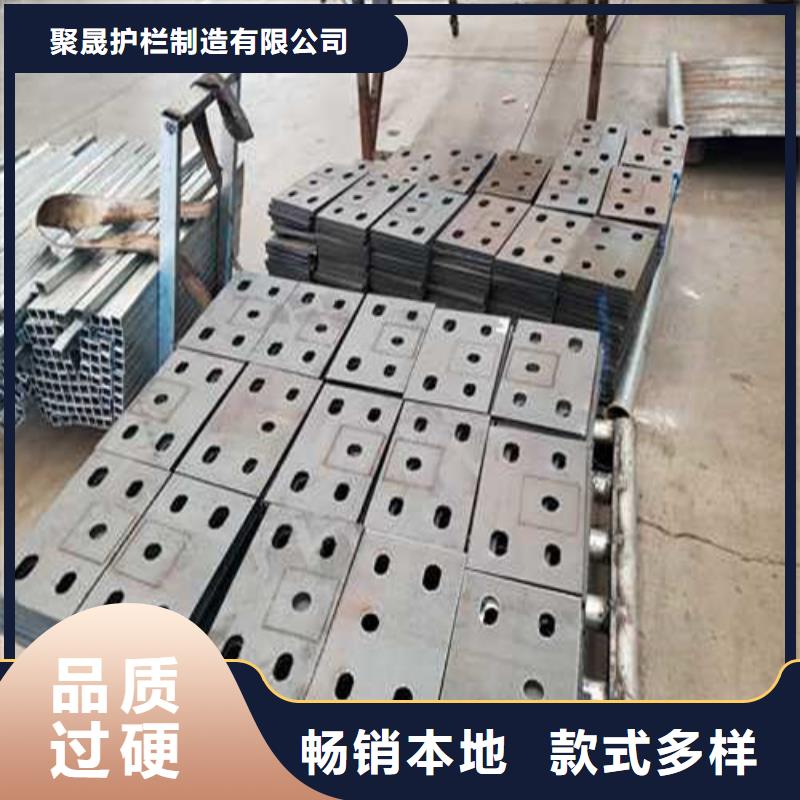 道路護(hù)欄國(guó)道抗沖擊圍欄歡迎新老客戶垂詢(xún)