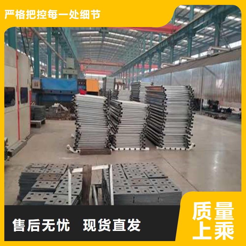 道路護(hù)欄LED防護(hù)欄桿工藝精細(xì)質(zhì)保長久