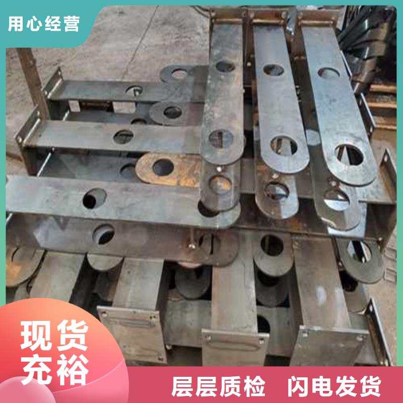 道路護(hù)欄_M型防撞護(hù)欄熱銷產(chǎn)品
