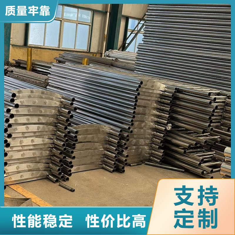 人行道护栏桥梁防撞护栏厂检验发货