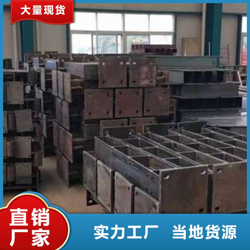 人行道護(hù)欄_防撞護(hù)欄廠精致工藝