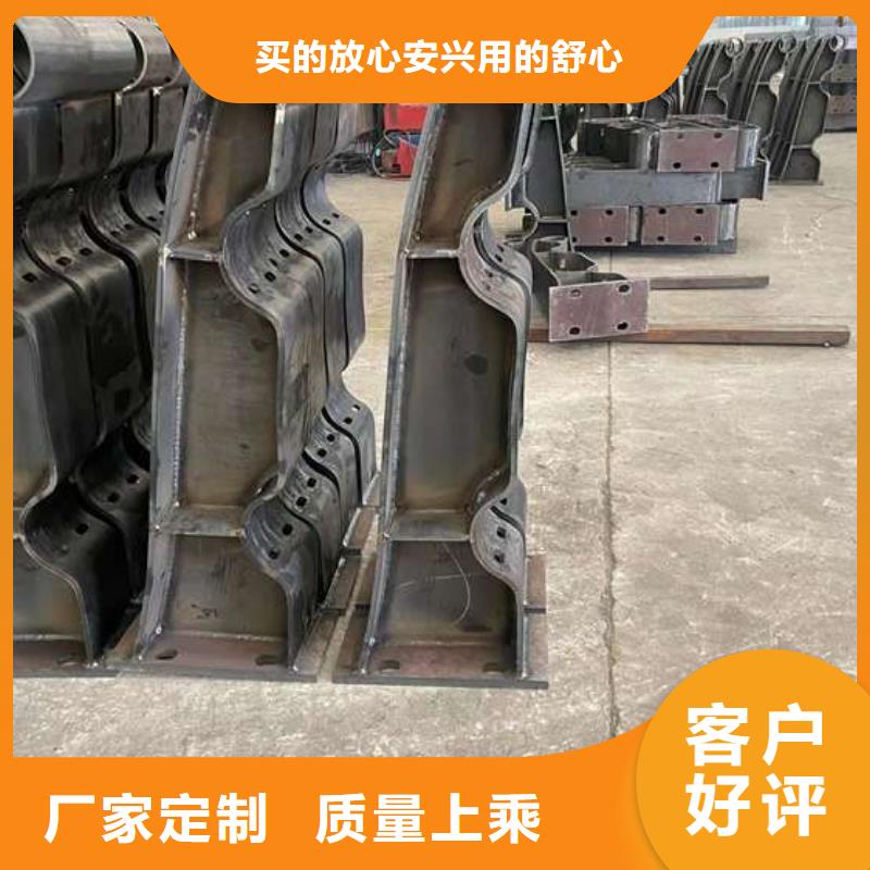 人行道护栏桥梁防撞护栏厂检验发货