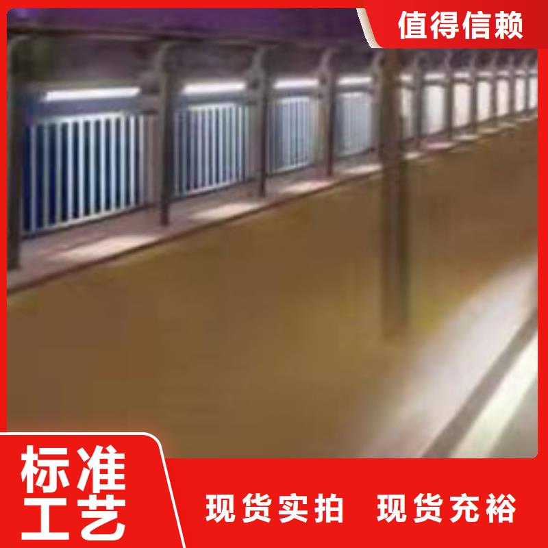  護(hù)欄精工細(xì)致打造