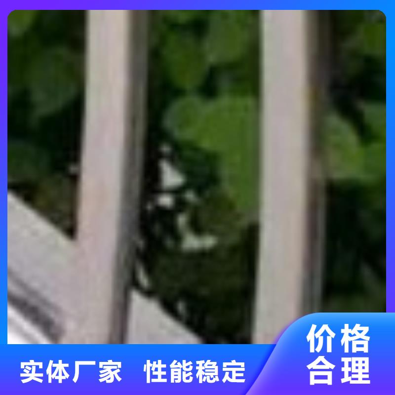 【護欄道路護欄廠用心做好細節(jié)】