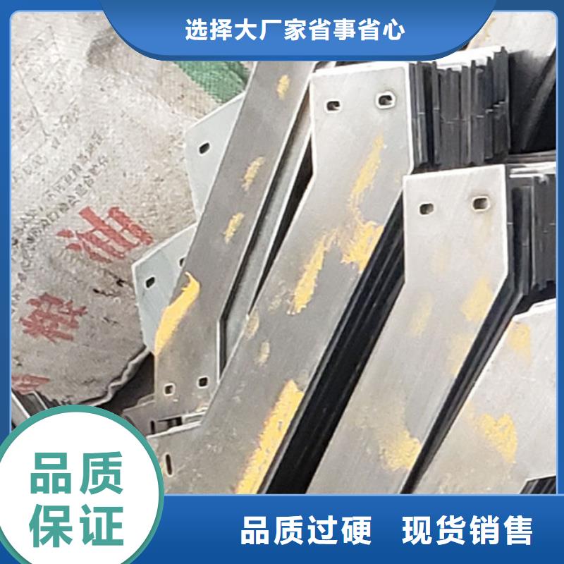 護(hù)欄 LED防護(hù)欄桿質(zhì)量三包