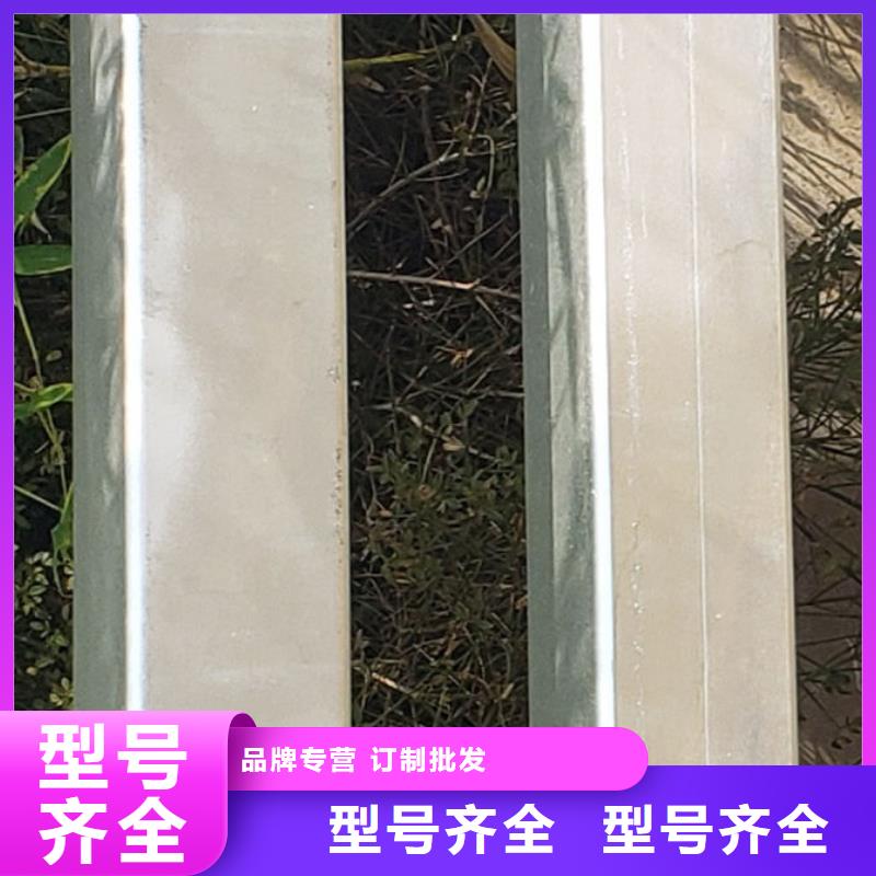 不銹鋼護(hù)欄經(jīng)久好用