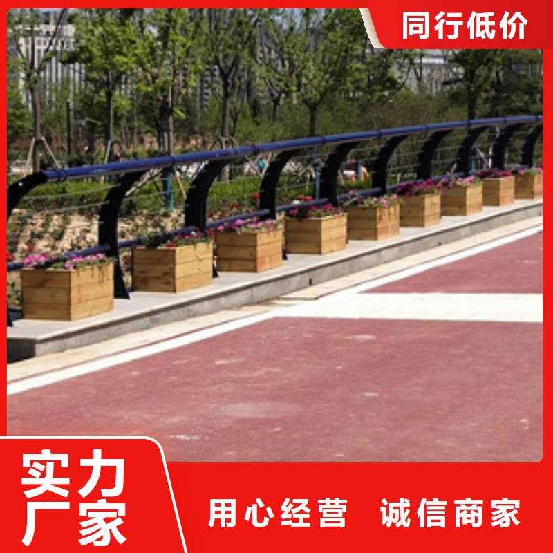 0517不銹鋼碳素鋼復(fù)合管品質(zhì)不將就