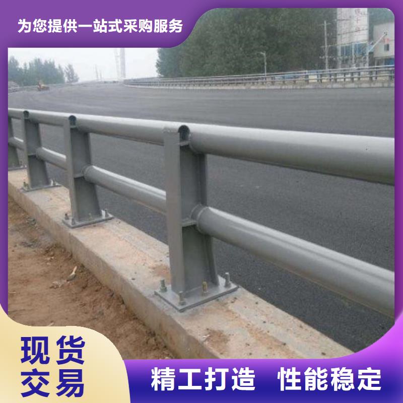 護欄廠家,護欄鋼板立柱從廠家買售后有保障