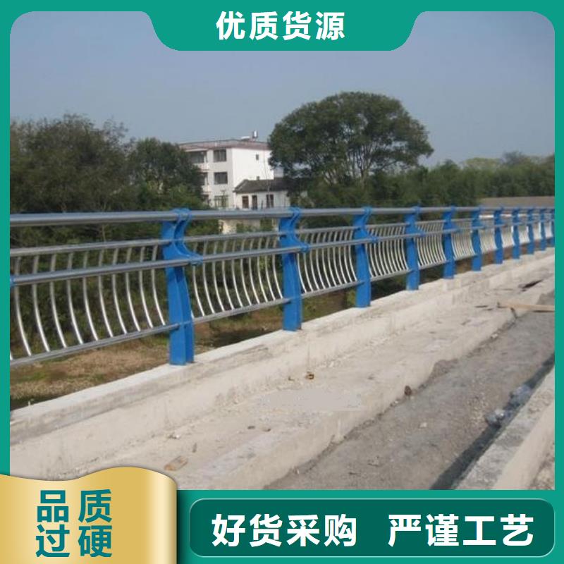 防撞欄燈光護(hù)欄專業(yè)生產(chǎn)N年