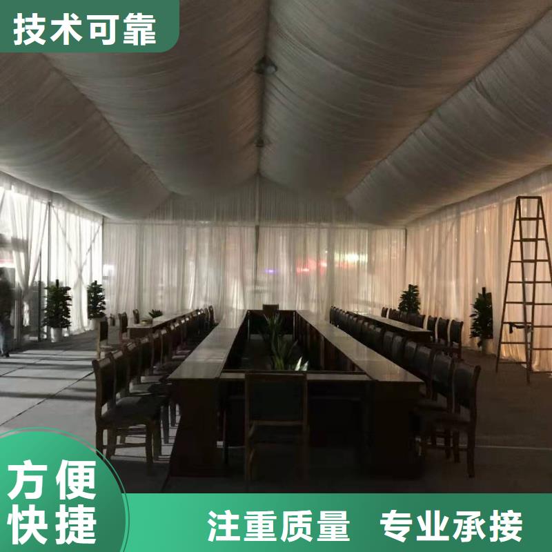 桌椅拱門氣球空飄租賃價(jià)格公道