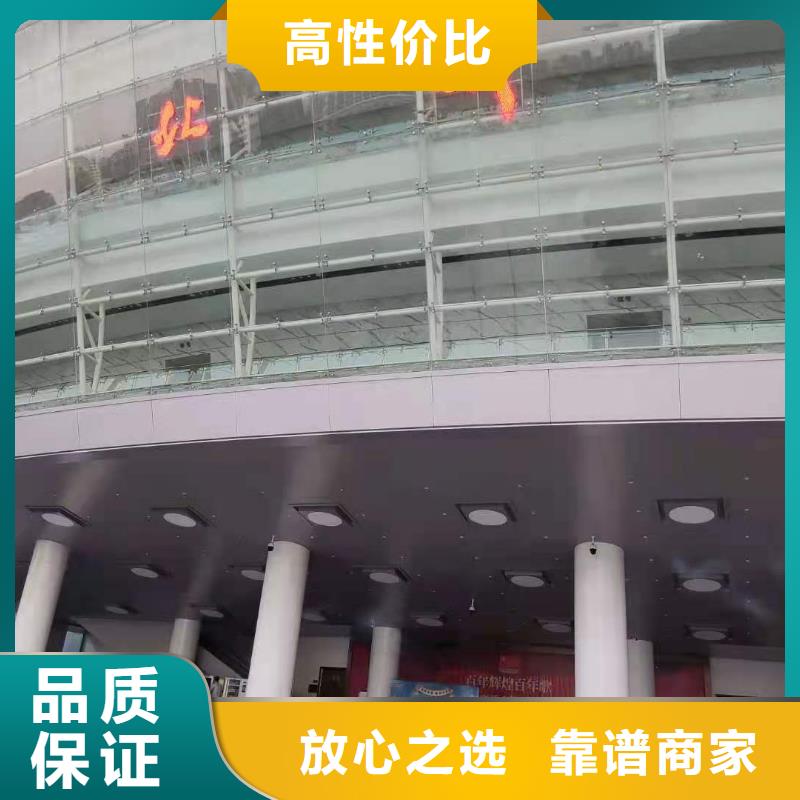 左鄰右社發(fā)光桌椅租賃服務(wù)周到