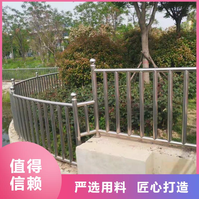 桥梁护栏镀锌波形护栏源头厂家来图定制