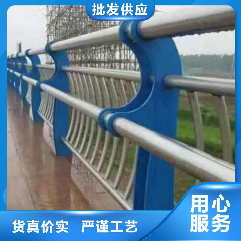 瓊海市防撞護欄圖片集規(guī)格齊全