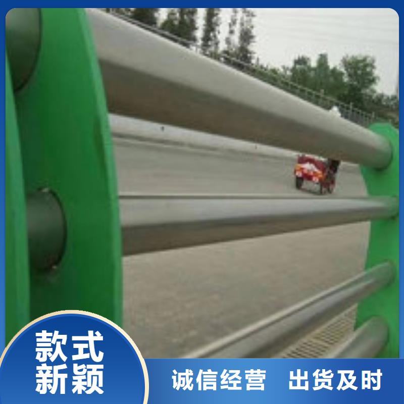 不銹鋼圍墻護(hù)欄圖片表面光滑嗎