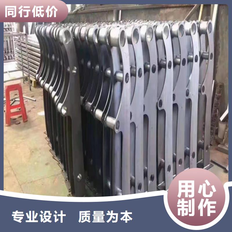 橋梁護(hù)欄不銹鋼復(fù)合管護(hù)欄設(shè)備齊全支持定制