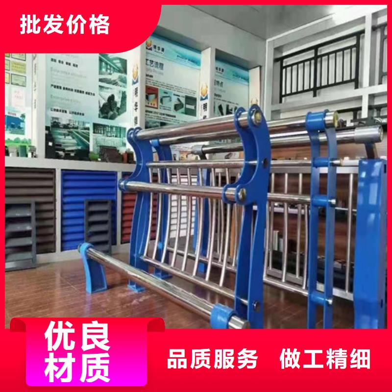 防撞護(hù)欄鍍鋅波形護(hù)欄實體廠家