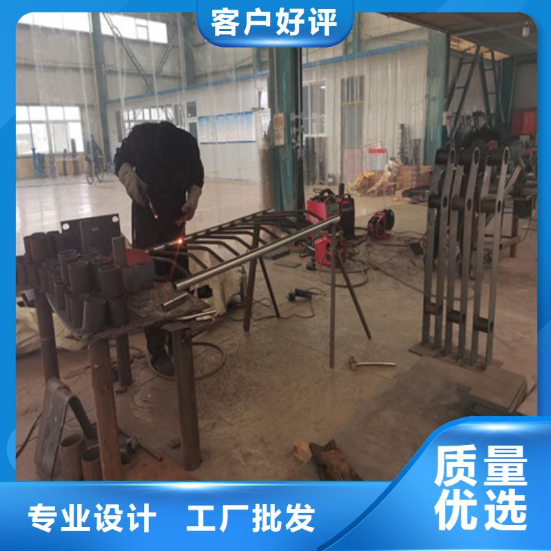 防撞護欄道路隔離欄多年行業(yè)經驗