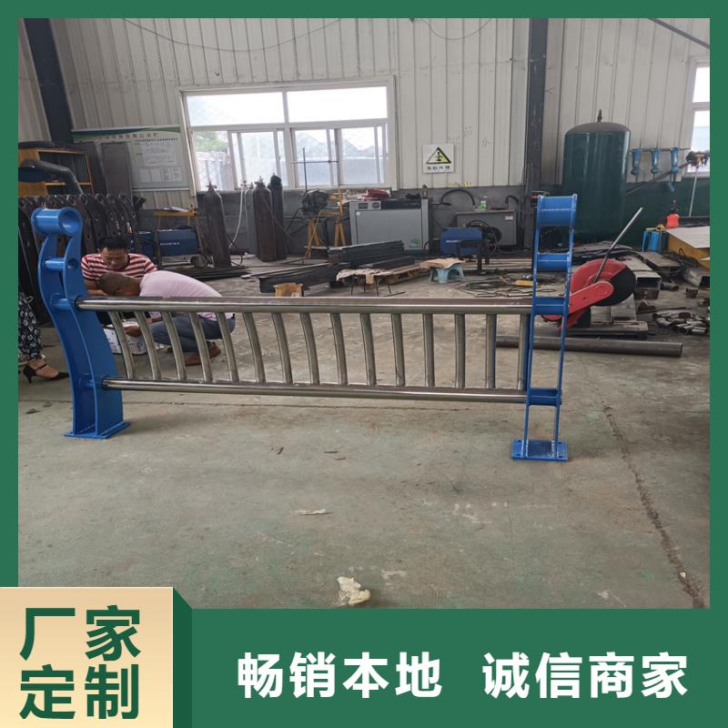 護欄【高速開口欄網(wǎng)】專業(yè)生產(chǎn)設(shè)備