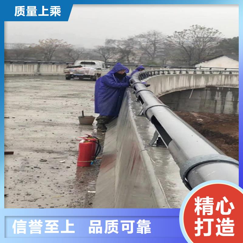 道路隔離護(hù)欄道路護(hù)欄庫(kù)存量大