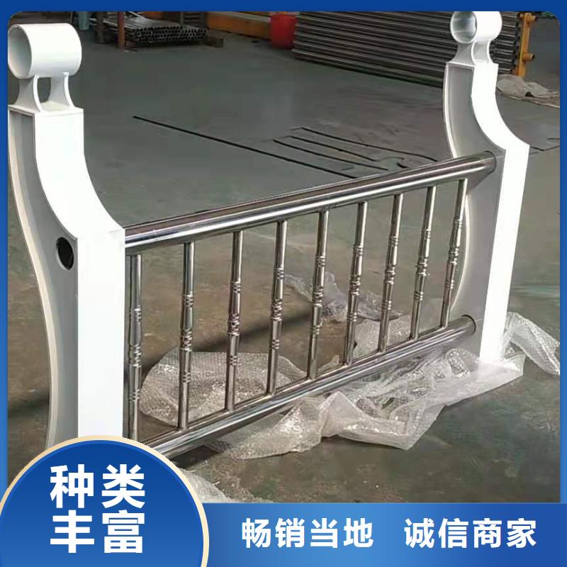 護(hù)欄河道護(hù)欄欄桿選擇大廠家省事省心