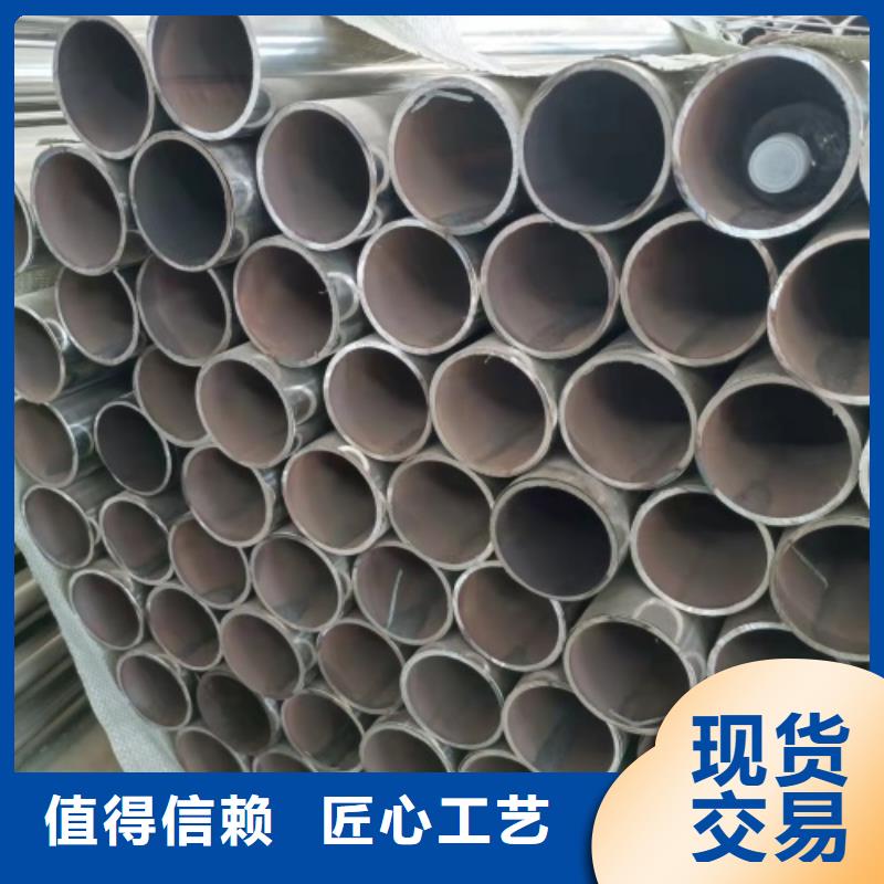優(yōu)質(zhì)鋅鋼市政護(hù)欄的廠家