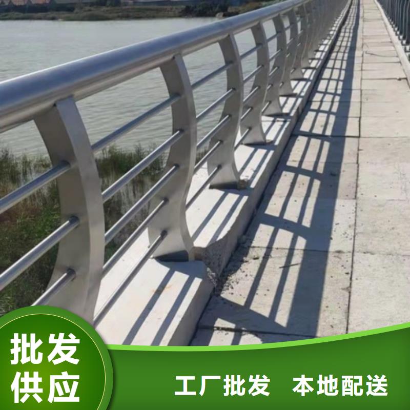 鋼結(jié)構(gòu)防撞欄桿產(chǎn)品案例