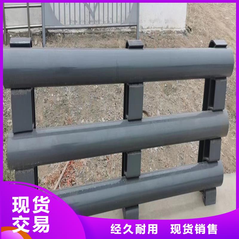 河道護欄當(dāng)?shù)貜S家值得信賴