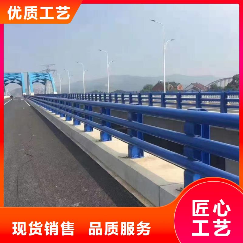 河道護(hù)欄,不銹鋼欄桿專業(yè)生產(chǎn)設(shè)備