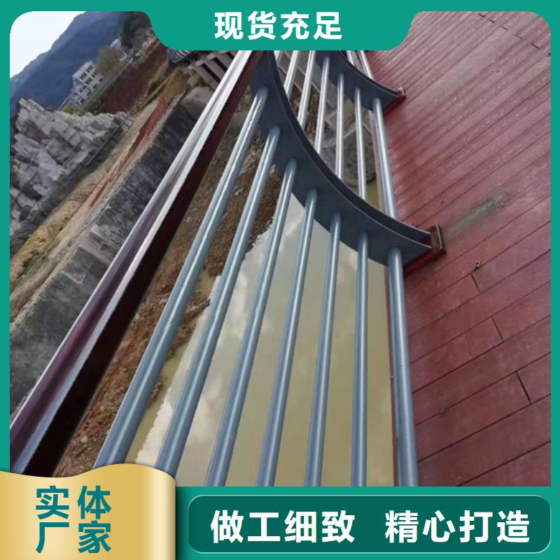 橋梁護(hù)欄_旋轉(zhuǎn)護(hù)欄廠家實(shí)力大