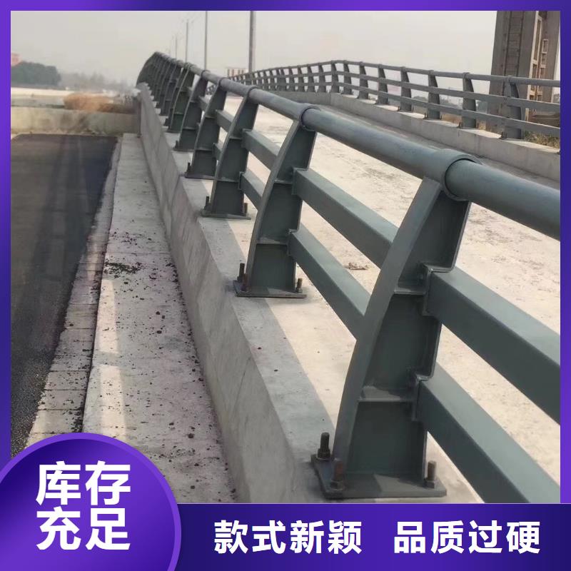防撞護(hù)欄旋轉(zhuǎn)護(hù)欄品質(zhì)之選