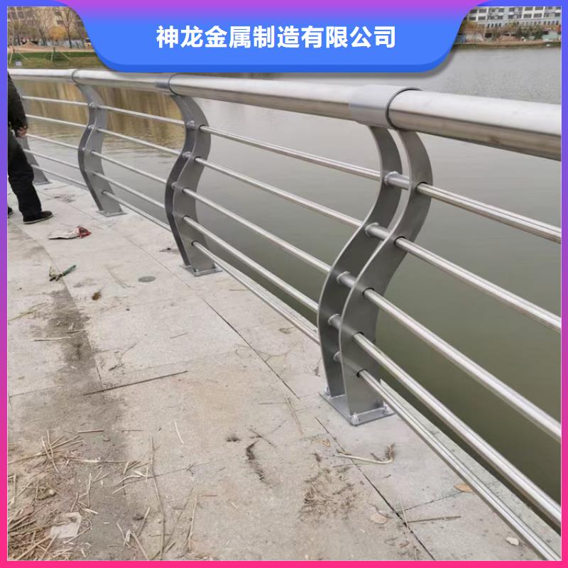 景觀護(hù)欄_鍍鋅波形護(hù)欄按需定制