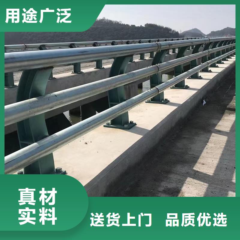 防撞護欄【【交通護欄】】當(dāng)?shù)貜S家值得信賴