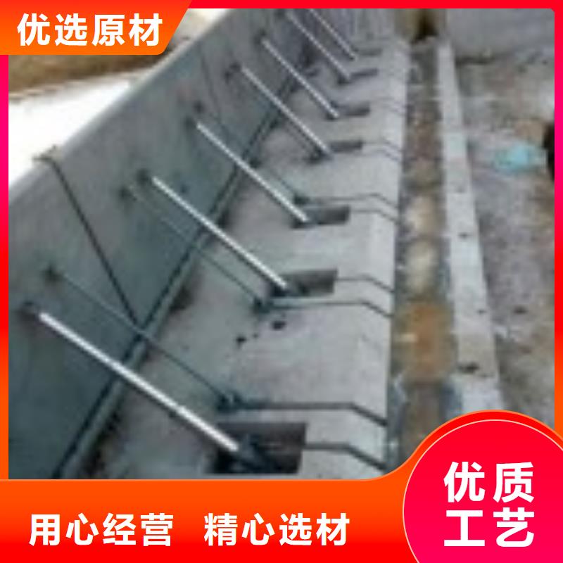 翻板閘門_鋼制閘門質(zhì)量層層把關(guān)