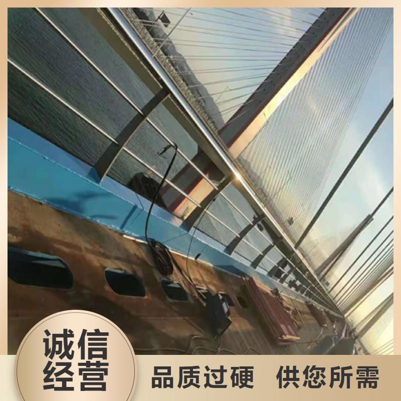 橋梁護(hù)欄LED防護(hù)欄桿用心制造