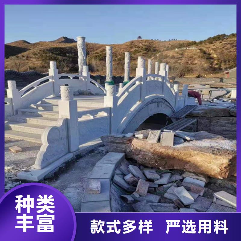 橋梁護(hù)欄,河道防撞欄桿品質(zhì)好才是硬道理