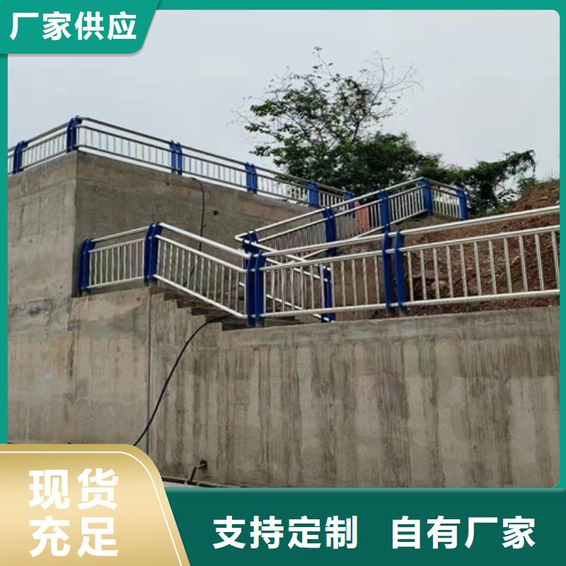 道路護(hù)欄燈光護(hù)欄好廠家有擔(dān)當(dāng)