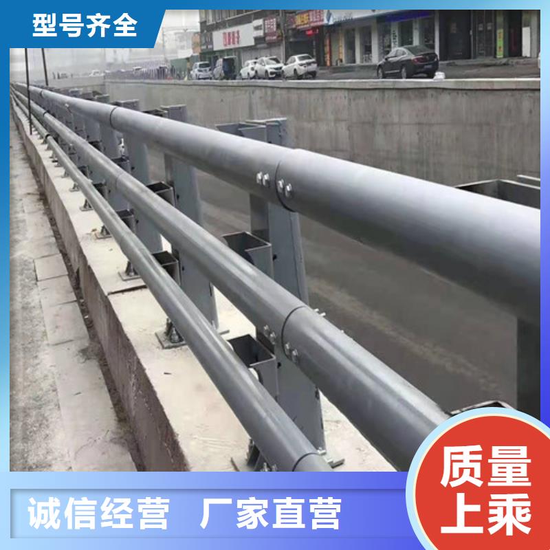 道路護欄-防撞立柱用好材做好產(chǎn)品